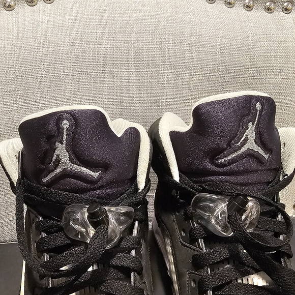 Air Jordan 5 Retro Mens Black/Gray/White Size--8 - Picture 9 of 10